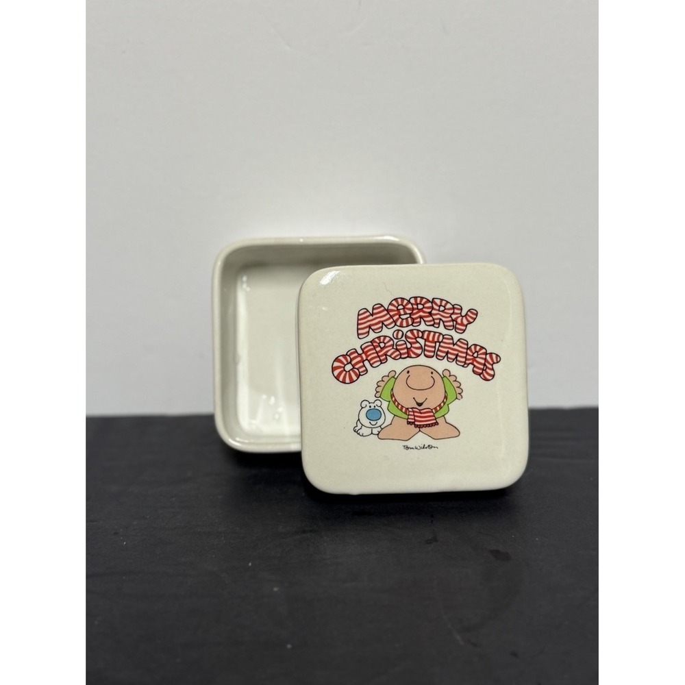 Vintage ZIGGY Merry Christmas Porcelain Jewelry Covered Box Tom Wilson 1981